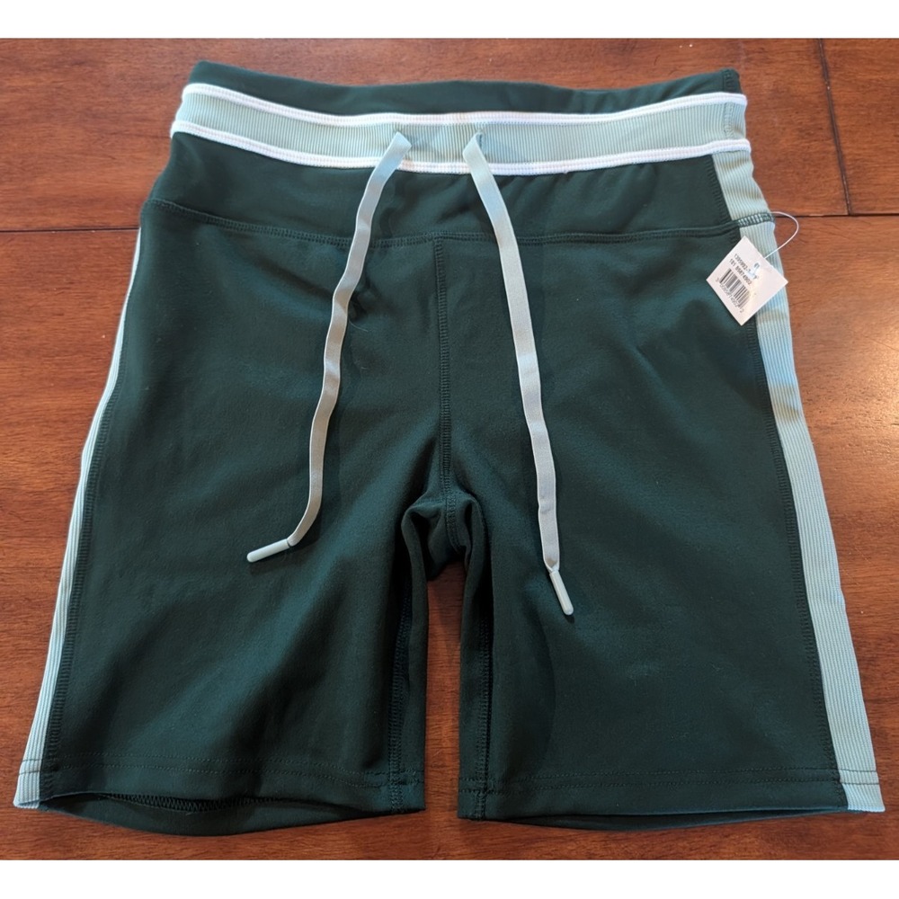 Jessica Simpson Active Women's Green Yoga Biker Stretch Shorts Medium NWT NEW